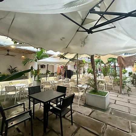 Tago Hotel & Spa Ho Chi Minh City Bagian luar foto